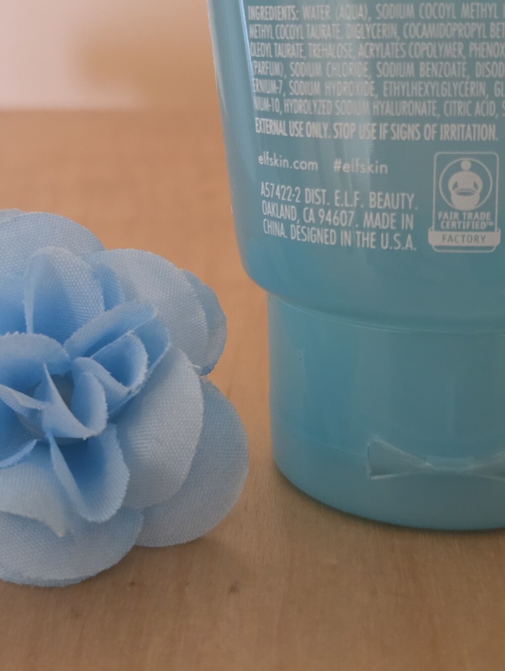 NWT e.l.f. SKIN Holy Hydration! Clean Freak Daily Cleanser - Picture 8 of 8